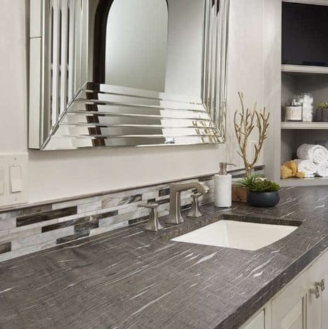 Baroque Alabastro Glass Bathroom Backsplash from Arizona Tile