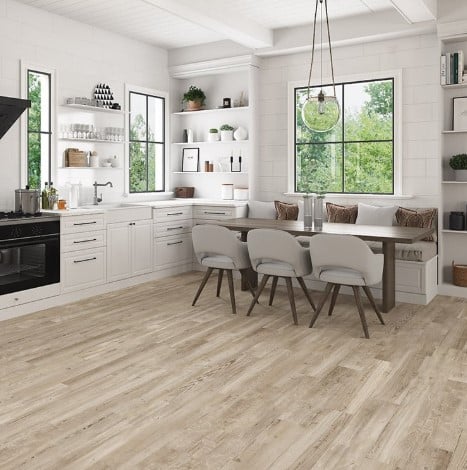 Kitchen Floor Tile That Looks Like Wood Things In The Kitchen
